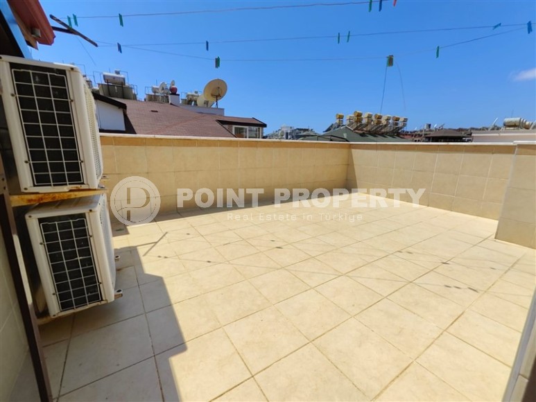 Большая двухуровневая квартира 3+1, общей площадью 170 м2, в центре живописного, уютного района Аланьи - Нижняя Оба-id-6457-фото-15