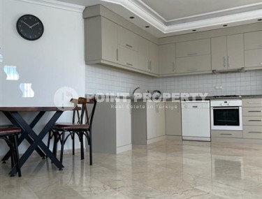Spacious apartment with new high-quality renovation, on the 1st floor in a residence built in 2008-id-6466-photo-2