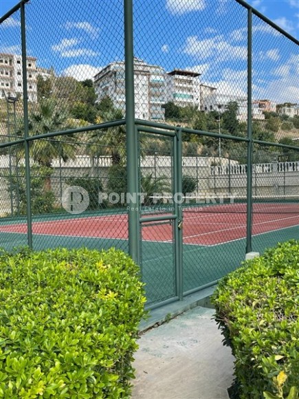 Spacious apartment with new high-quality renovation, on the 1st floor in a residence built in 2008-id-6466-photo-16