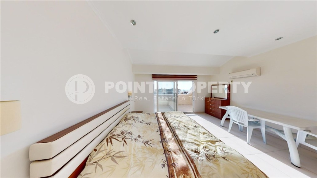 Атмосферная двухуровневая квартира на 7-м этаже с мансардой, в живописном, спокойном районе Аланьи - Авсаллар-id-6467-фото-10