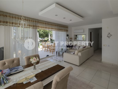 Элегантная трехкомнатная квартира, 100м² в уютной резиденции в районе Алании Конаклы, в 500м от моря-id-1508-фото-2