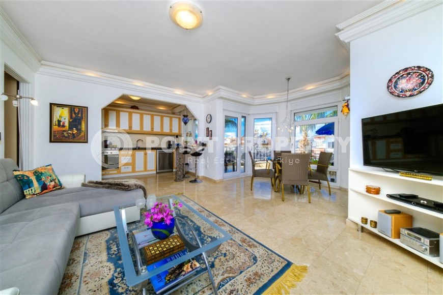 Уютная, благоустроенная квартира на 5-м этаже, в 900 метрах от моря-id-6470-фото-2