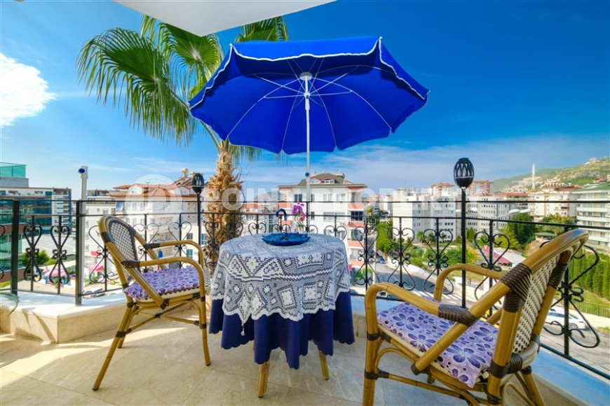 Уютная, благоустроенная квартира на 5-м этаже, в 900 метрах от моря-id-6470-фото-15