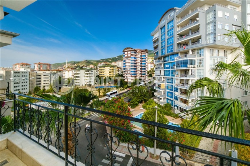 Уютная, благоустроенная квартира на 5-м этаже, в 900 метрах от моря-id-6470-фото-17