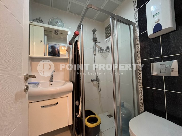 Благоустроенная, готовая к проживанию квартира, в 250 метрах от моря, в центре района Махмутлар-id-6479-фото-6