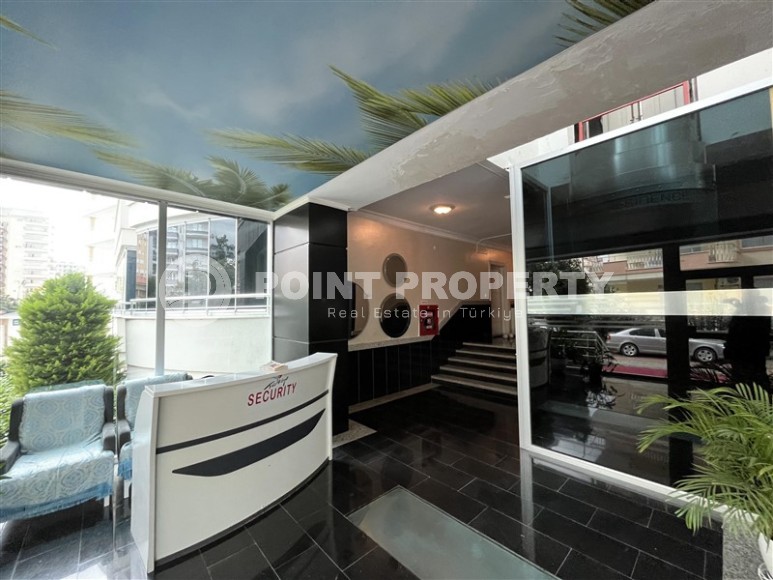 Благоустроенная, готовая к проживанию квартира, в 250 метрах от моря, в центре района Махмутлар-id-6479-фото-8