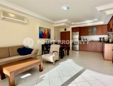 Spacious, bright apartment, on an area of 100 m2, in the center of a cozy, well-kept area of Alanya - Lower Oba-id-6484-photo-2