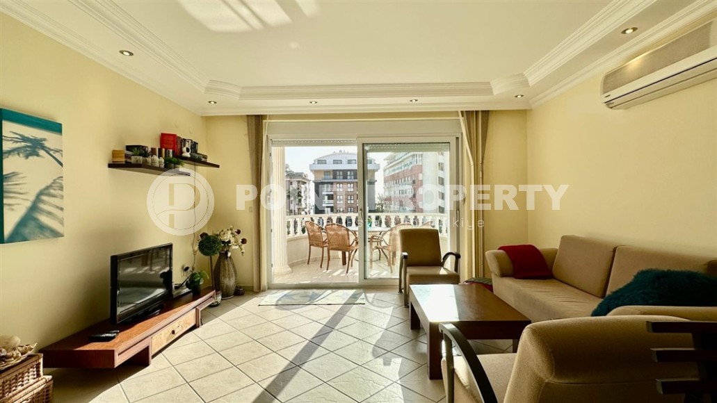 Просторная, светлая квартира, на площади 100 м2, в центре уютного, ухоженного района Аланьи - Нижняя Оба-id-6484-фото-3