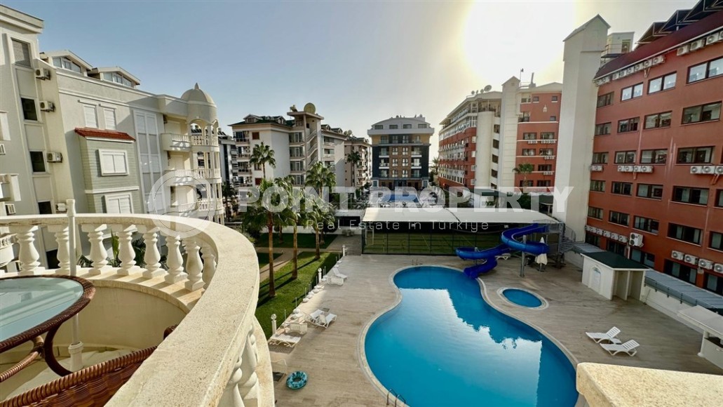 Просторная, светлая квартира, на площади 100 м2, в центре уютного, ухоженного района Аланьи - Нижняя Оба-id-6484-фото-18