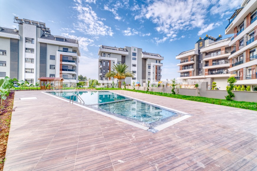 Просторная квартира с высококачественной чистовой отделкой, в новом жилом комплексе, введенном в эксплуатацию в 2023 году-id-6485-фото-18