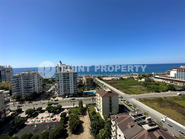 Large two-level apartment with a classic design, 250 meters from the sea, in the center of the modern area of Alanya - Mahmutlar-id-5953-photo-14