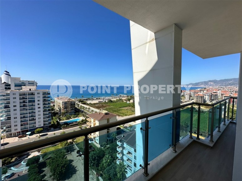 Large two-level apartment with a classic design, 250 meters from the sea, in the center of the modern area of Alanya - Mahmutlar-id-5953-photo-15