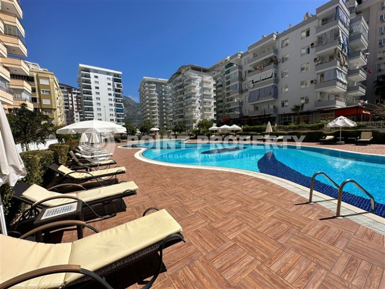 Large two-level apartment with a classic design, 250 meters from the sea, in the center of the modern area of Alanya - Mahmutlar-id-5953-photo-23