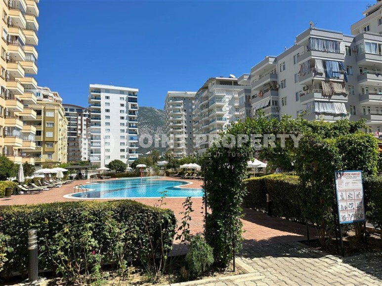 Large two-level apartment with a classic design, 250 meters from the sea, in the center of the modern area of Alanya - Mahmutlar-id-5953-photo-24