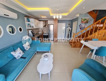 Duplex apartment with one bedroom, on the 11th and 12th floors, in the center of Mahmutlar-id-6488-photo-2