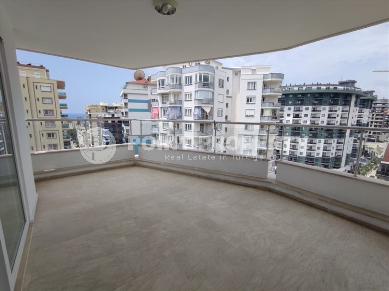 Квартира с чистовой отделкой, на площади 115 м2, на 8-м этаже в комфортабельном жилом комплексе, построенном в 2008 году-id-6490-фото-9