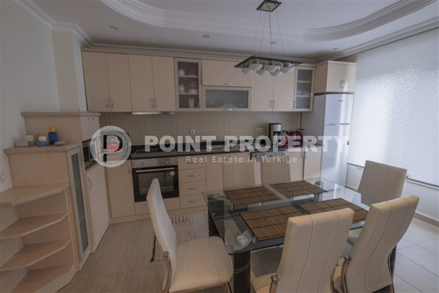 View apartment with two bedrooms, 129m² in a luxury complex in Cikcilli, Alanya-id-1510-photo-3