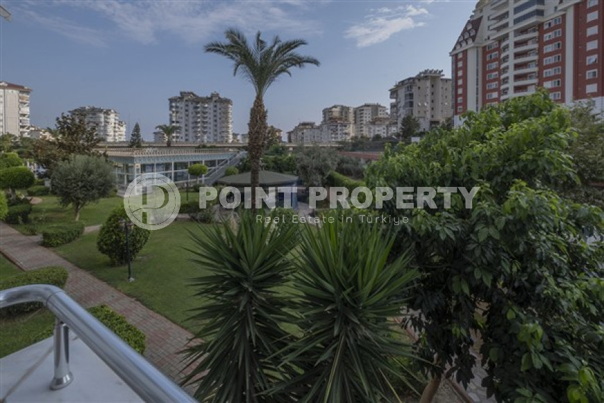 View apartment with two bedrooms, 129m² in a luxury complex in Cikcilli, Alanya-id-1510-photo-7