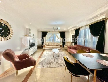 Comfortable apartment with sea views, 50 meters from the beach, in the center of Mahmutlar-id-6494-photo-2