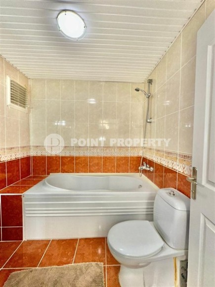 Comfortable apartment with sea views, 50 meters from the beach, in the center of Mahmutlar-id-6494-photo-10