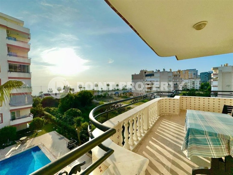 Comfortable apartment with sea views, 50 meters from the beach, in the center of Mahmutlar-id-6494-photo-13