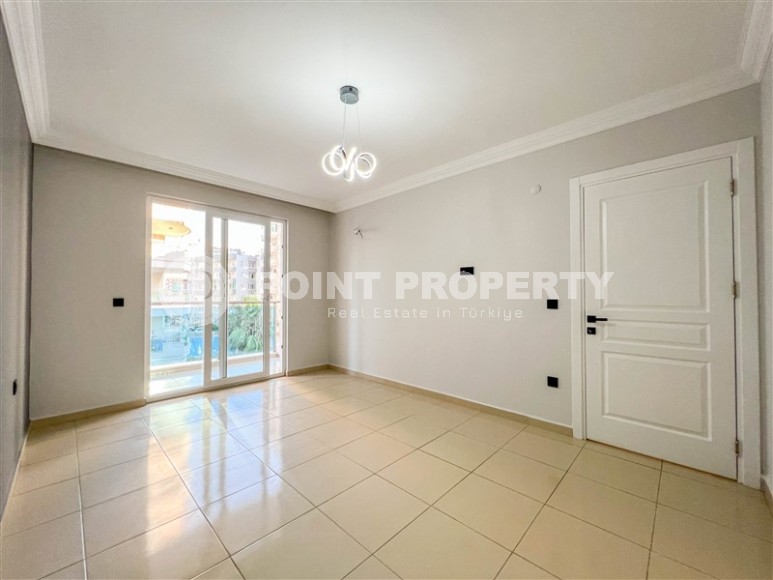 Квартира с чистовой отделкой, на 2-м этаже в резиденции 2017 года постройки, в 500 метрах от пляжа и набережной-id-6497-фото-6