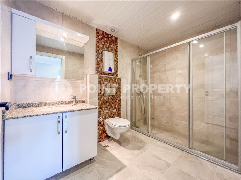 Квартира с чистовой отделкой, на 2-м этаже в резиденции 2017 года постройки, в 500 метрах от пляжа и набережной-id-6497-фото-11