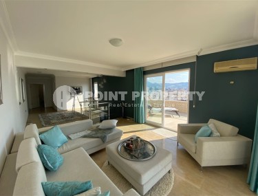 Большая панорамная квартира на первой линии от моря, на 11-м этаже с мансардой, в жилом комплексе 2007 года постройки-id-6498-фото-5