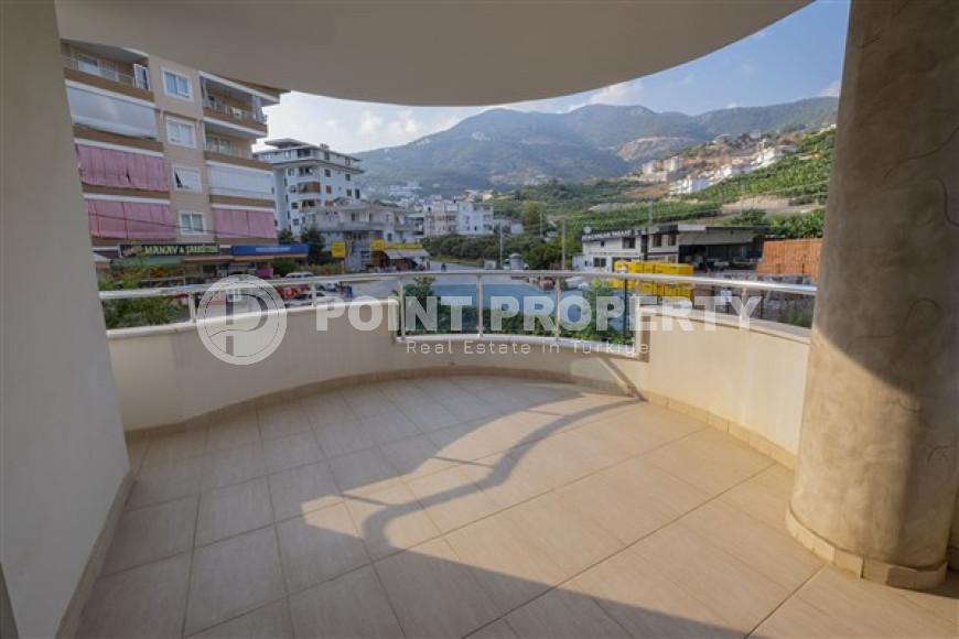 View apartment with two bedrooms, 129m² in a luxury complex in Cikcilli, Alanya-id-1510-photo-17