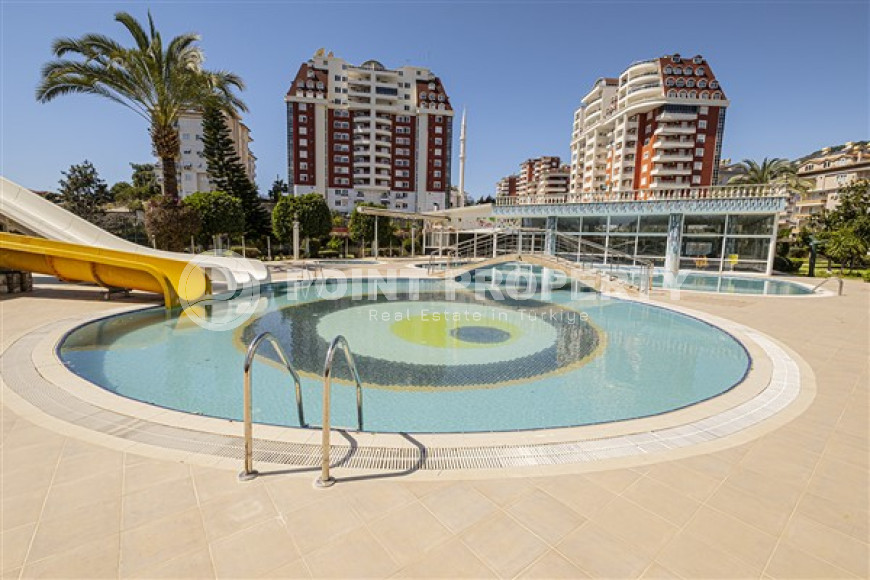 View apartment with two bedrooms, 129m² in a luxury complex in Cikcilli, Alanya-id-1510-photo-19