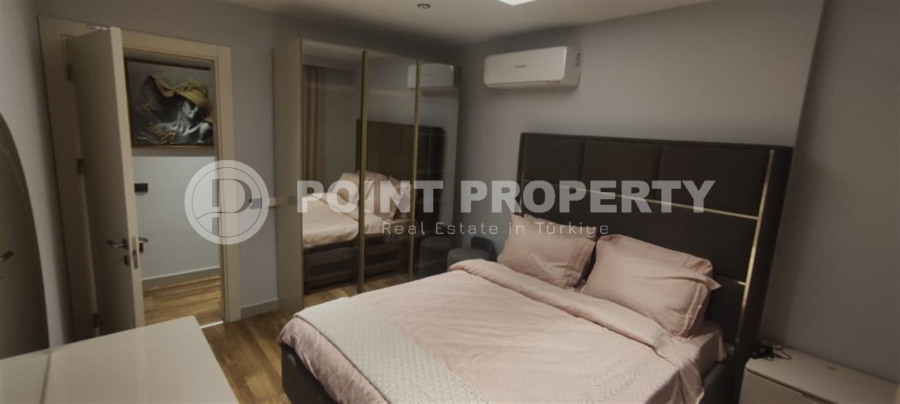 Comfortable, spacious apartment with new furniture and appliances, in the center of Mahmutlar-id-6500-photo-9