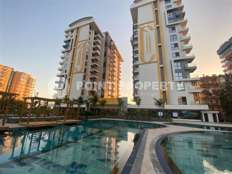 Comfortable, spacious apartment with new furniture and appliances, in the center of Mahmutlar-id-6500-photo-23