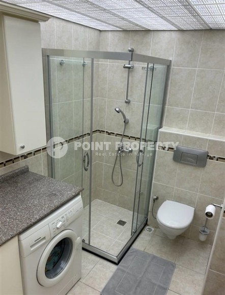 Просторная квартира с мебелью и бытовой техникой, в 50 метрах от моря, в современном районе Аланьи - Махмутлар-id-6501-фото-8