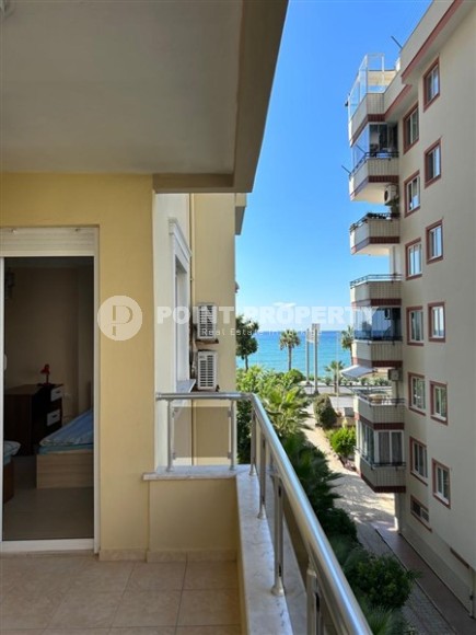 Просторная квартира с мебелью и бытовой техникой, в 50 метрах от моря, в современном районе Аланьи - Махмутлар-id-6501-фото-12