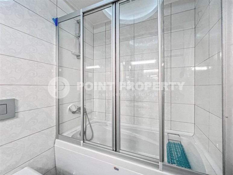 Apartment with a modern, stylish design, 200 meters from the beach and promenade-id-6506-photo-12