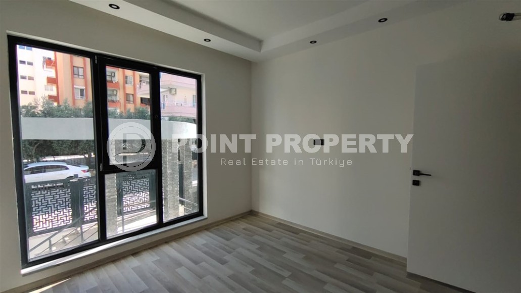 Квартира с чистовой отделкой в комфортабельном жилом комплексе, введенном в эксплуатацию в 2022 году-id-6508-фото-5