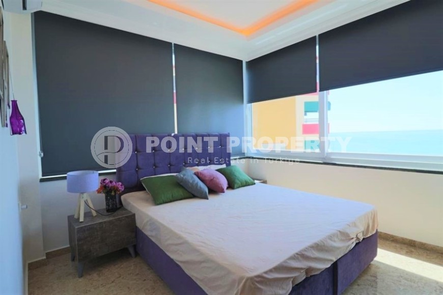 Apartment with panoramic sea views, on the 5th floor, in the center of Mahmutlar-id-6509-photo-4