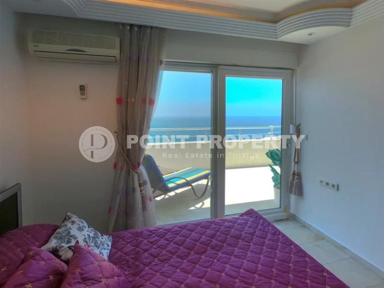 Панорамная двухуровневая квартира на первой линии от моря, в центре современного района Аланьи - Махмутлар-id-6510-фото-7