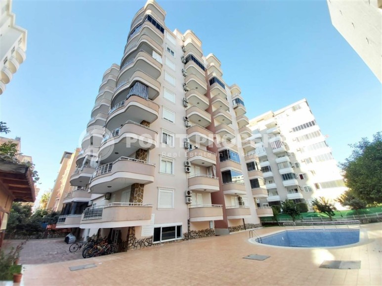 Bright, spacious 2+1 apartment, 350 meters from the sea, in the center of Mahmutlar-id-6514-photo-14