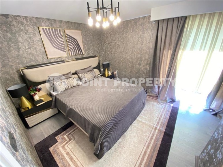Stylish two-level apartment with modern design, on the first line from the sea, in the center of the prestigious area of Alanya - Kestel-id-6515-photo-5