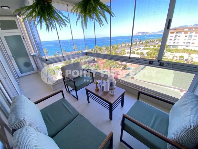 Stylish two-level apartment with modern design, on the first line from the sea, in the center of the prestigious area of Alanya - Kestel-id-6515-photo-16