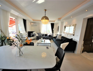 Large two bedroom apartment, 155m², on the first line in Mahmutlar, Alanya-id-1512-photo-5