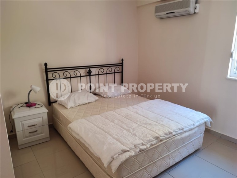 Two-storey villa with a swimming pool and a garden, in the popular resort area of Alanya - Incekum-id-6520-photo-9