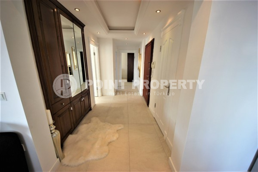 Большая квартира с двумя спальнями, 155м², на первой линии в Махмутларе, Алания-id-1512-фото-11