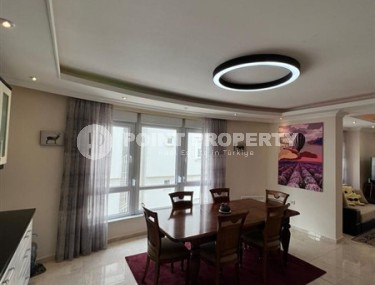 Панорамная двухуровневая квартира с видом на море и горы, в 100 метрах от роскошного пляжа Клеопатры-id-6521-фото-5