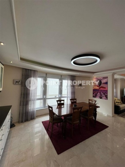 Панорамная двухуровневая квартира с видом на море и горы, в 100 метрах от роскошного пляжа Клеопатры-id-6521-фото-5