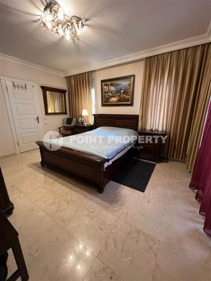 Панорамная двухуровневая квартира с видом на море и горы, в 100 метрах от роскошного пляжа Клеопатры-id-6521-фото-7