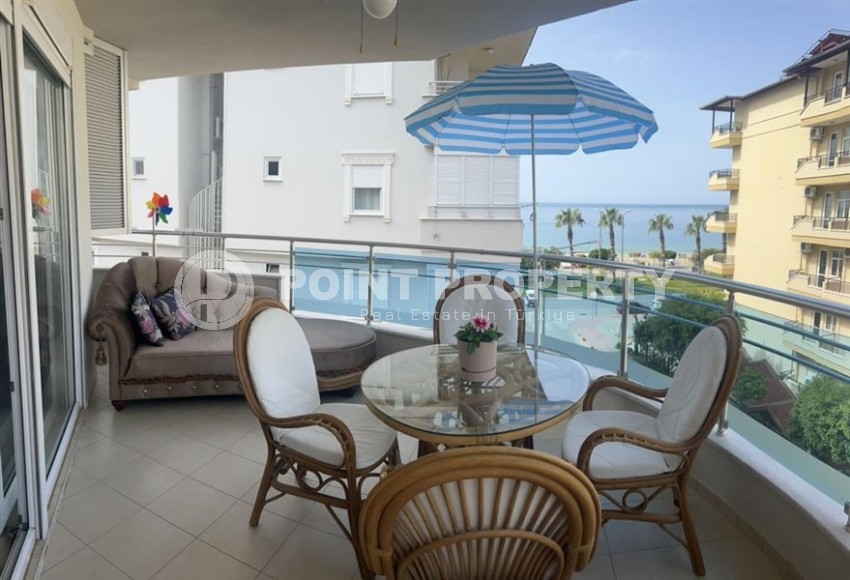 Панорамная двухуровневая квартира с видом на море и горы, в 100 метрах от роскошного пляжа Клеопатры-id-6521-фото-16