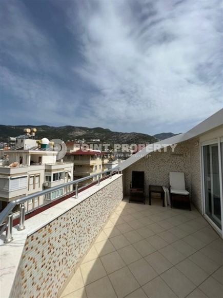 Панорамная двухуровневая квартира с видом на море и горы, в 100 метрах от роскошного пляжа Клеопатры-id-6521-фото-19