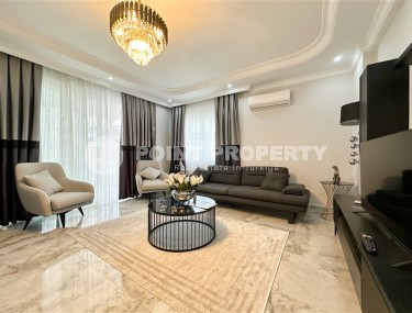 Spacious 1+1 apartment, on an area of 90 m2, in the center of a popular, developed area of Alanya - Mahmutlar-id-6524-photo-2